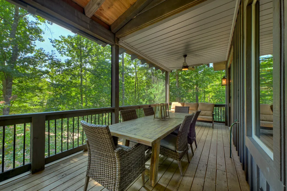 199 Hiawatha Trail N Blue Ridge, GA 30513