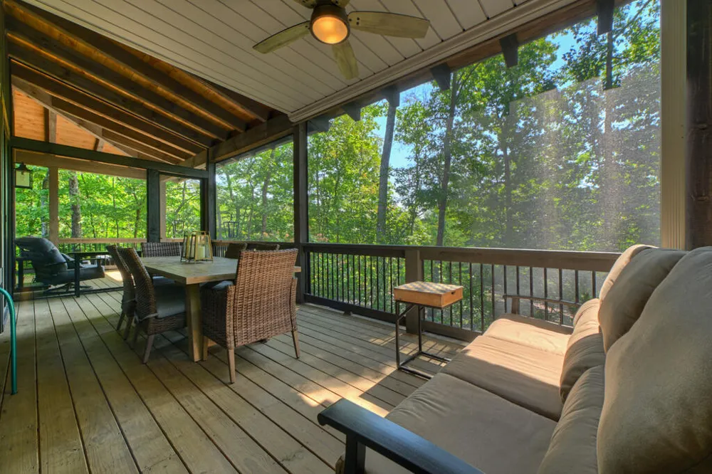 199 Hiawatha Trail N Blue Ridge, GA 30513
