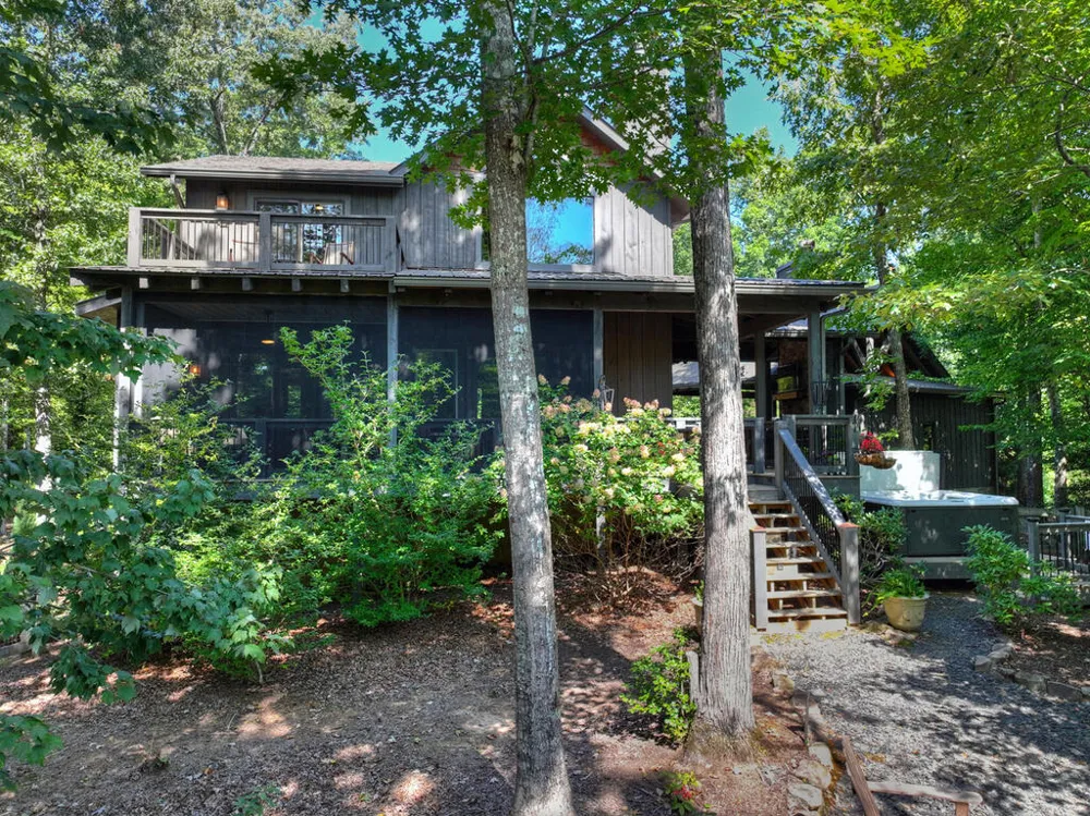 199 Hiawatha Trail N Blue Ridge, GA 30513