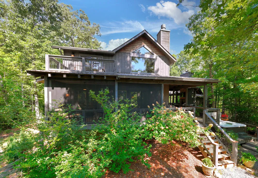 199 Hiawatha Trail N Blue Ridge, GA 30513