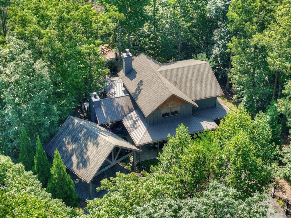 199 Hiawatha Trail N Blue Ridge, GA 30513