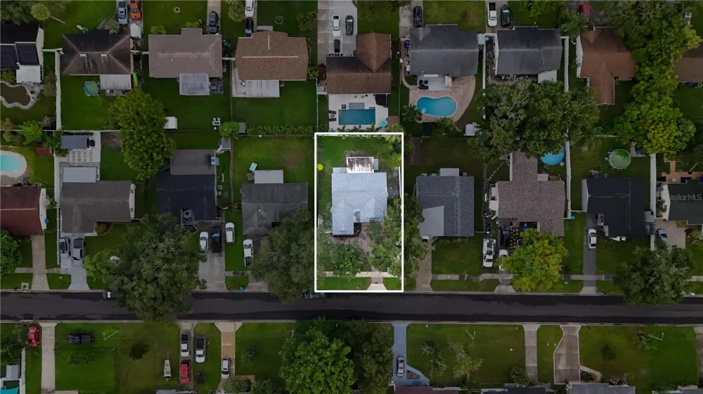 9111 109TH AVENUE Seminole, FL 33777