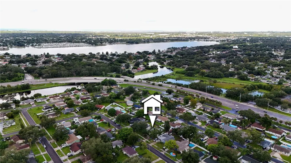 9111 109TH AVENUE Seminole, FL 33777