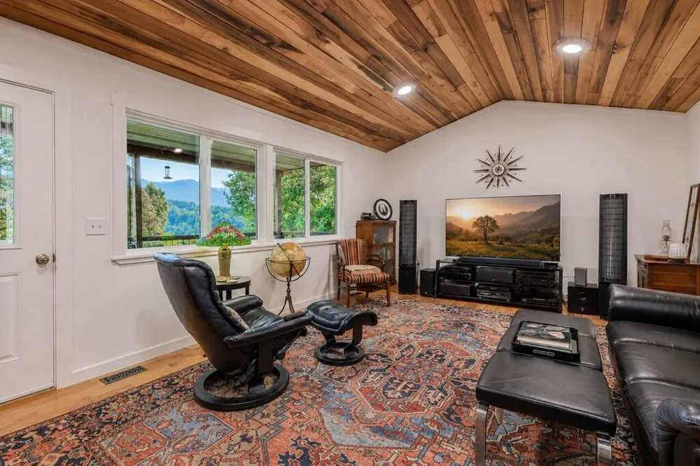 Green Oaks Road Bryson City, NC 28713