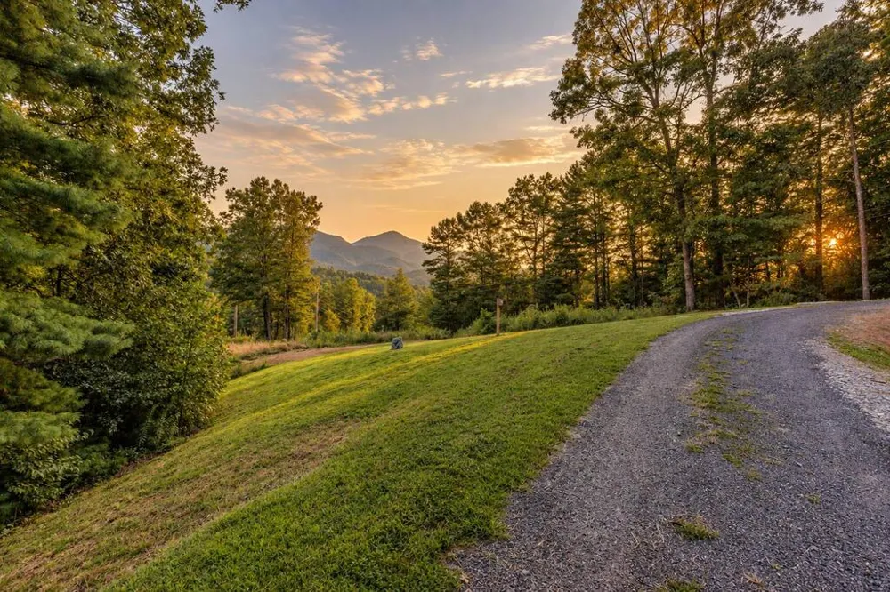 Green Oaks Road Bryson City, NC 28713