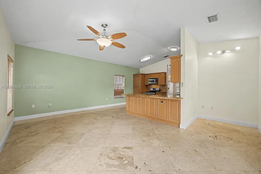 309 SW 2nd St Florida City, FL 33034