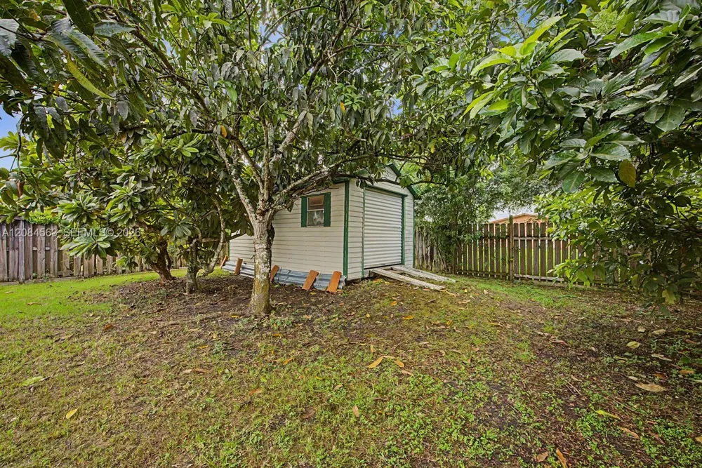 309 SW 2nd St Florida City, FL 33034