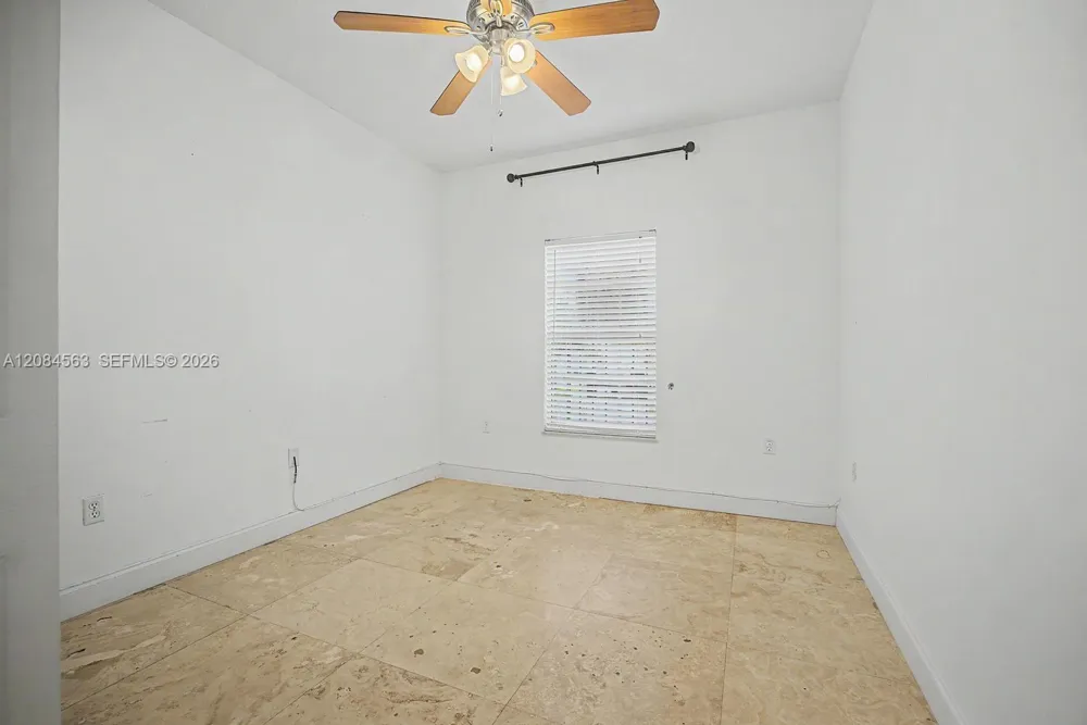 309 SW 2nd St Florida City, FL 33034