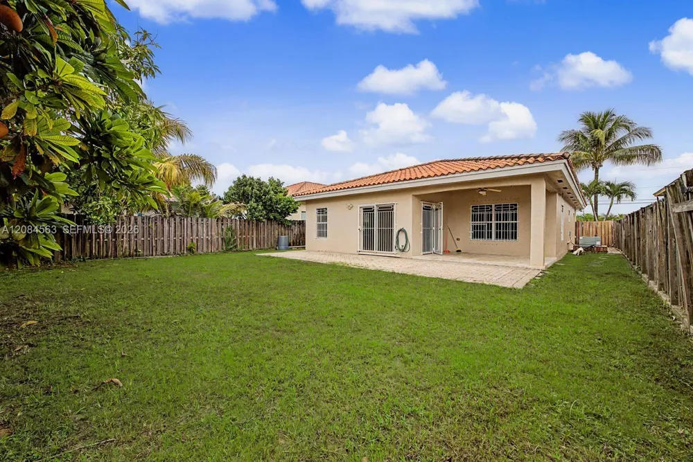 309 SW 2nd St Florida City, FL 33034