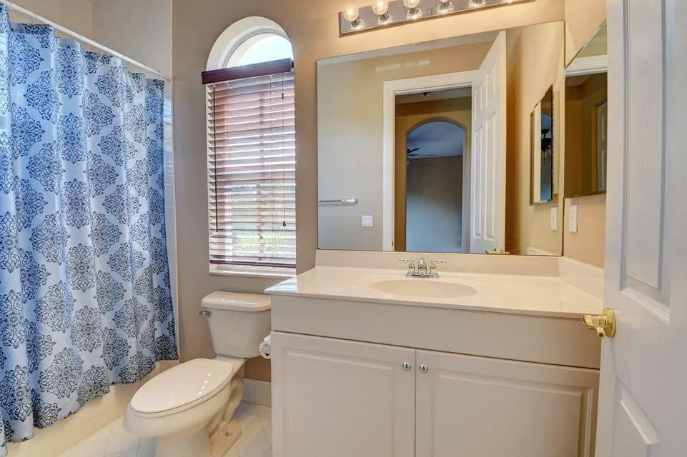 8800 COBBLESTONE POINT CIRCLE Boynton Beach, FL 33472