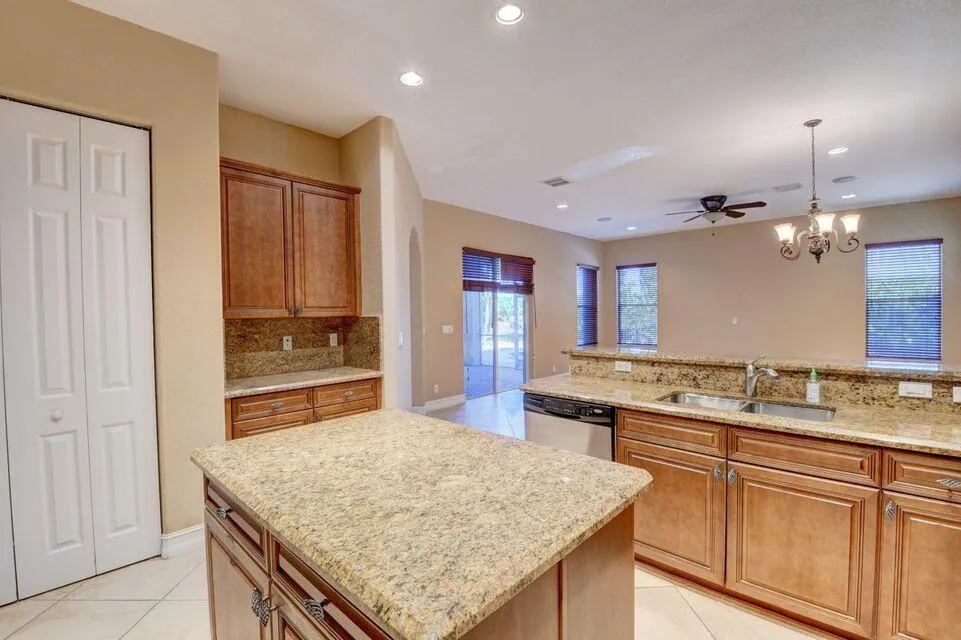 8800 COBBLESTONE POINT CIRCLE Boynton Beach, FL 33472