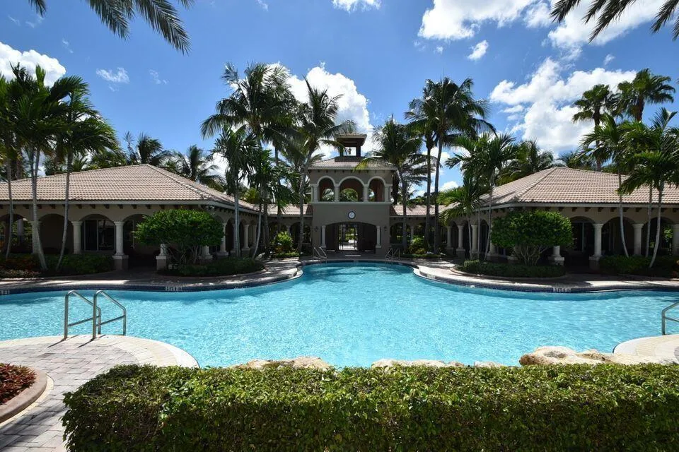 8800 COBBLESTONE POINT CIRCLE Boynton Beach, FL 33472