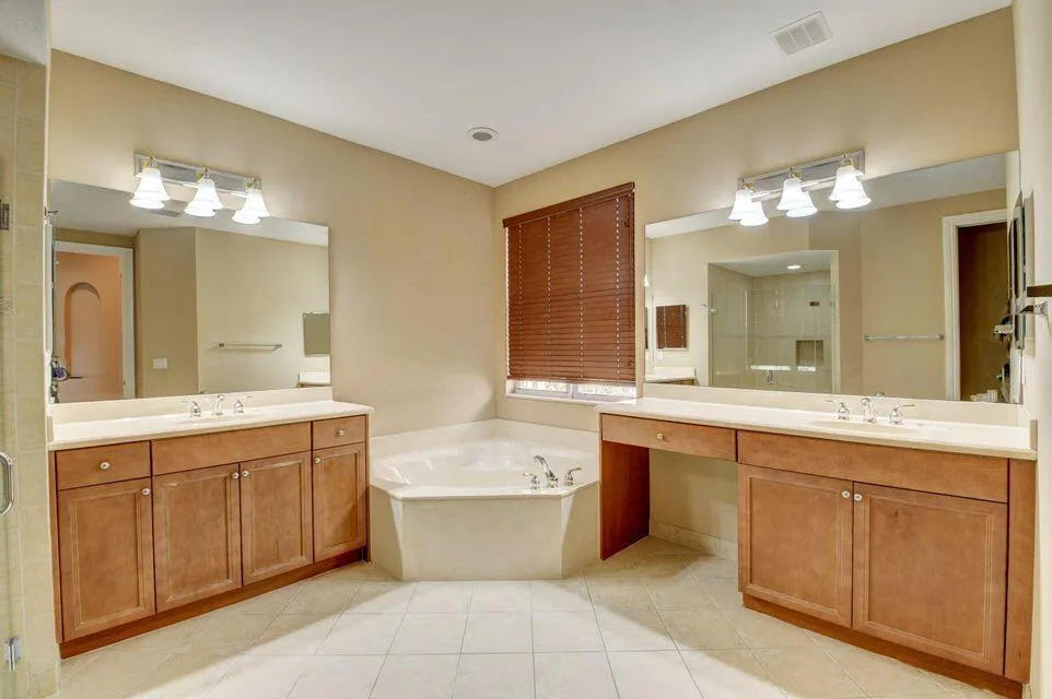 8800 COBBLESTONE POINT CIRCLE Boynton Beach, FL 33472