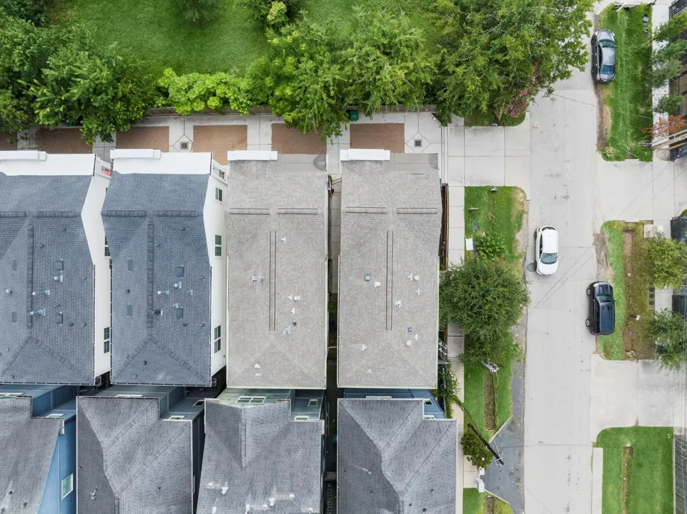 1041 W 17th Street Houston, TX 77008