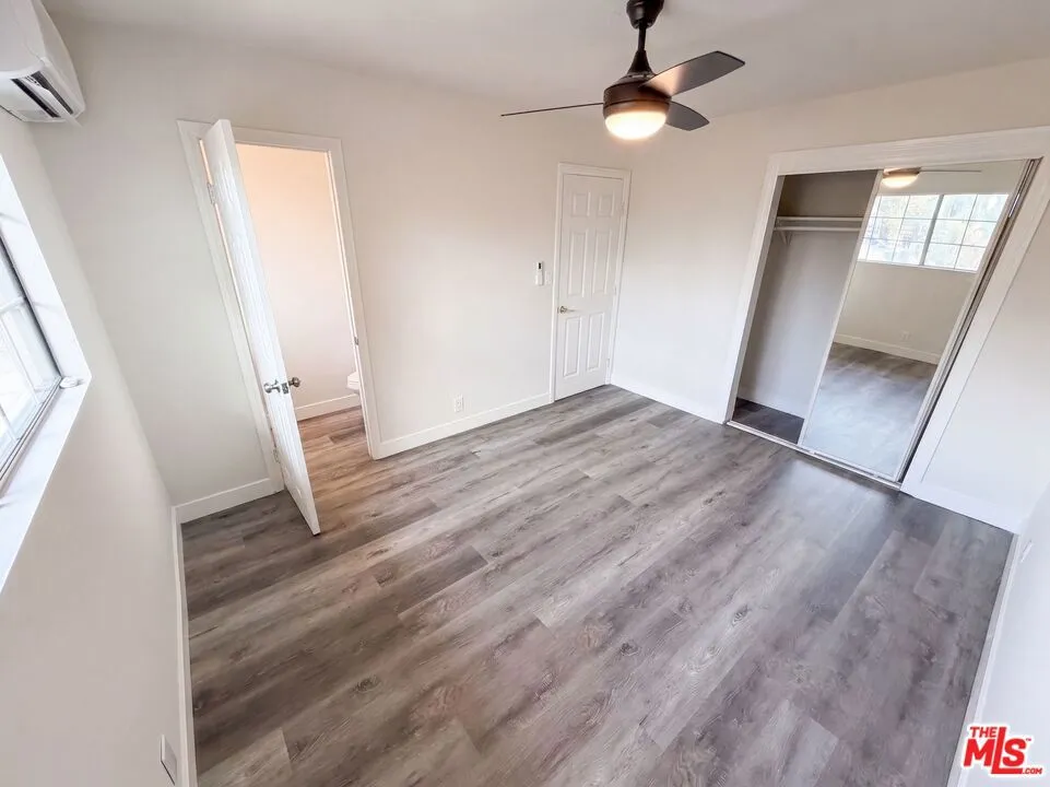 1426 S Rita Way Santa Ana, CA 92704