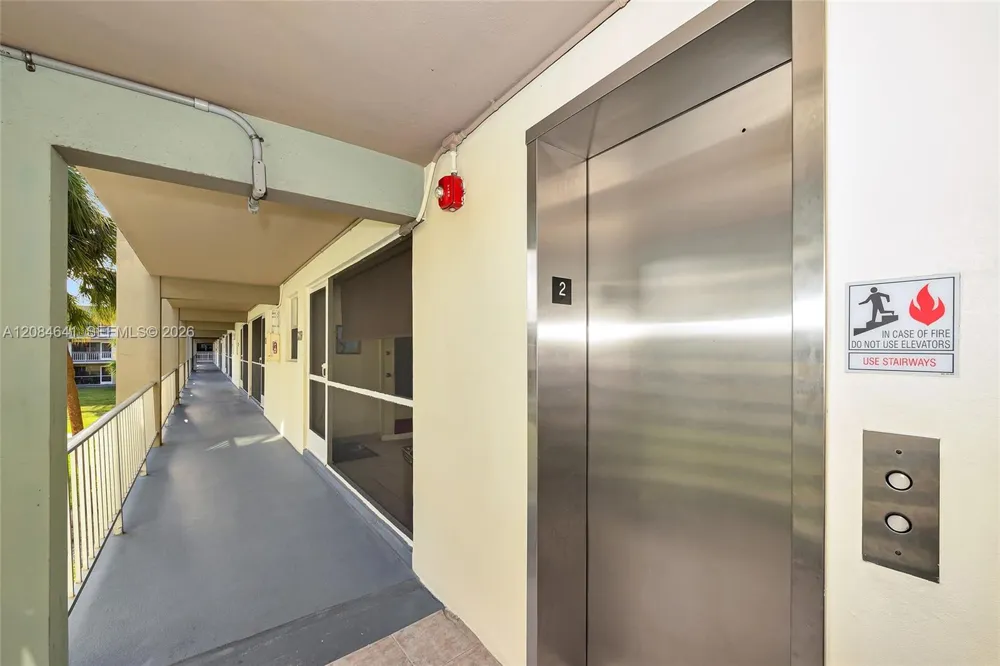 250 Layne Blvd #205 Hallandale Beach, FL 33009