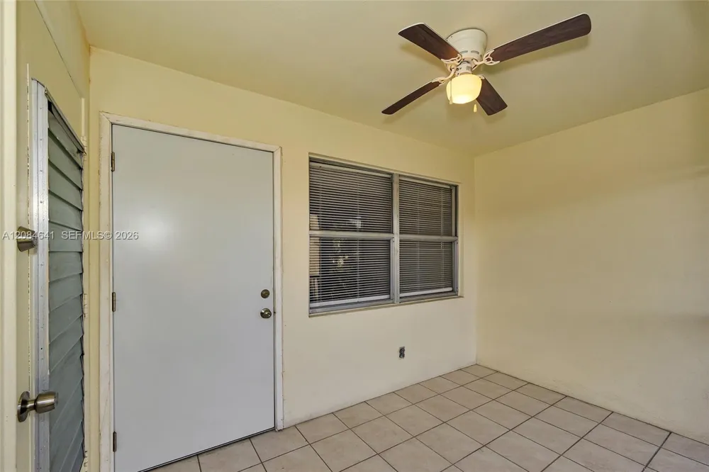 250 Layne Blvd #205 Hallandale Beach, FL 33009