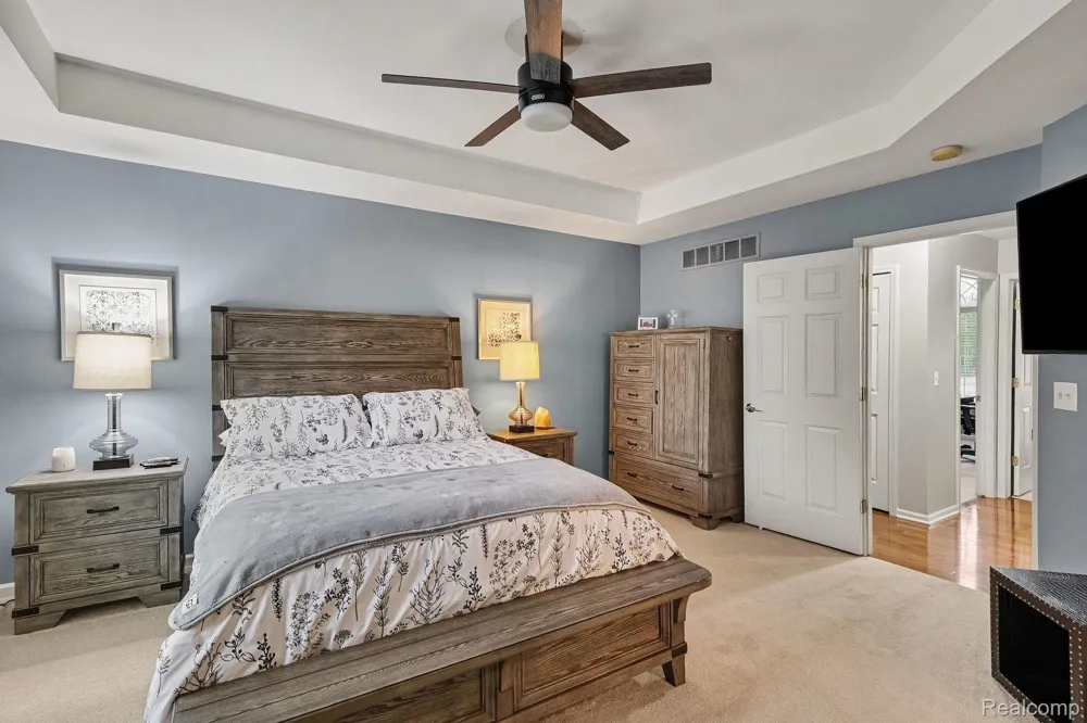 20577 Sherwood Drive Macomb Township, MI 48044