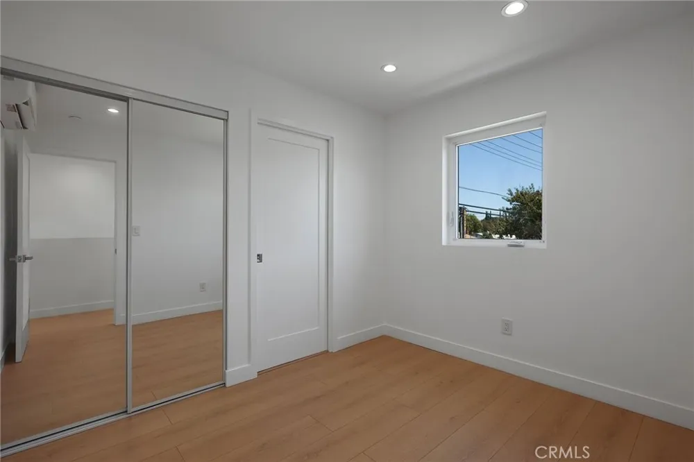 7950 Sausalito Avenue West Hills, CA 91304