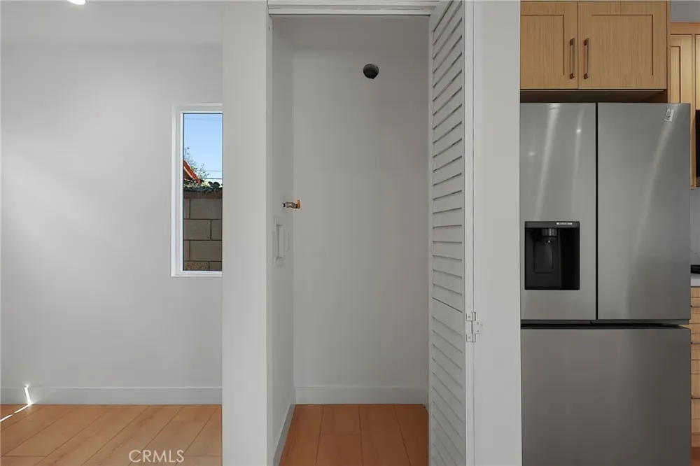7950 Sausalito Avenue West Hills, CA 91304