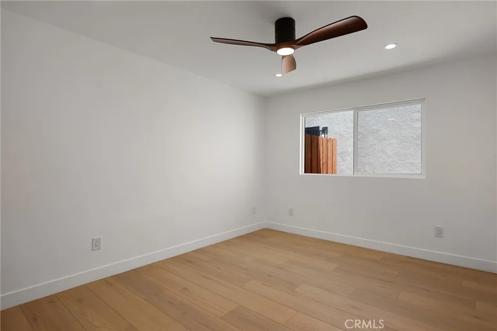 7950 Sausalito Avenue West Hills, CA 91304