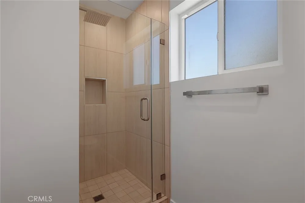 7950 Sausalito Avenue West Hills, CA 91304