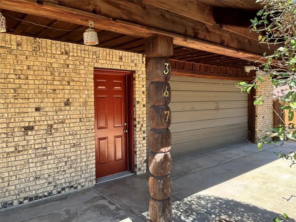 367 W Cliff Drive Atoka, OK 74525