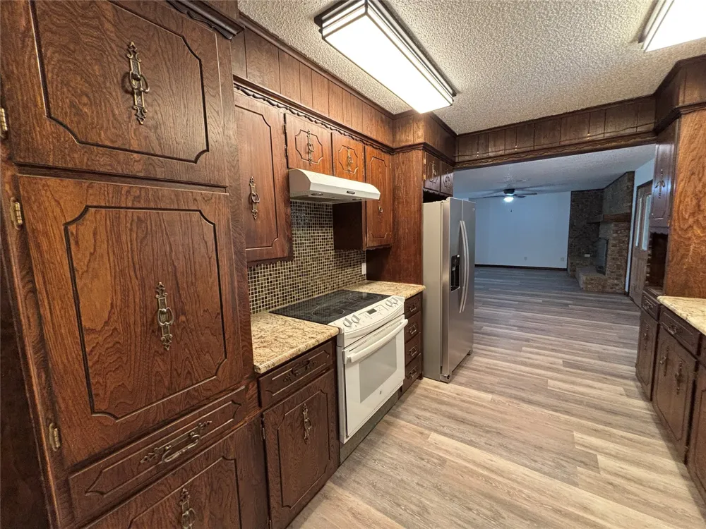367 W Cliff Drive Atoka, OK 74525