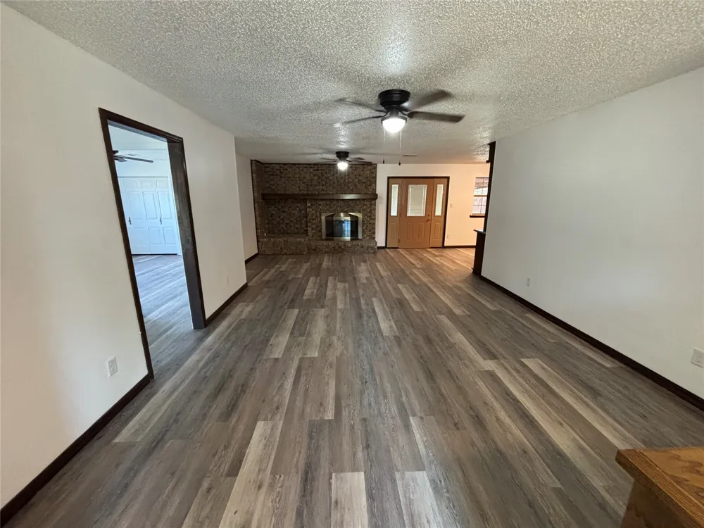 367 W Cliff Drive Atoka, OK 74525
