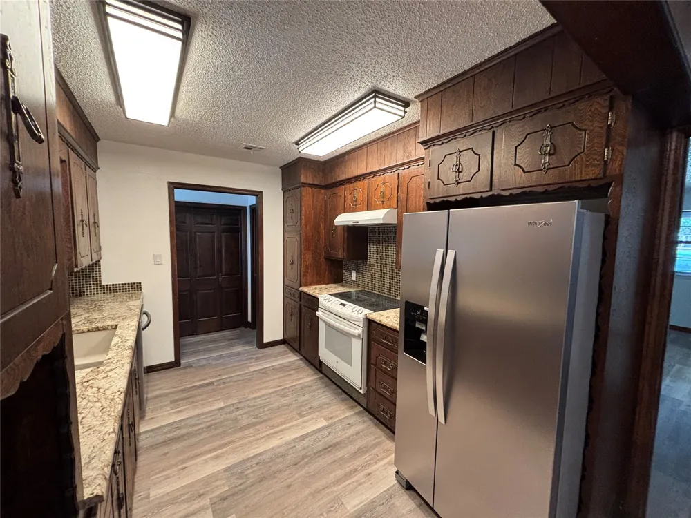 367 W Cliff Drive Atoka, OK 74525