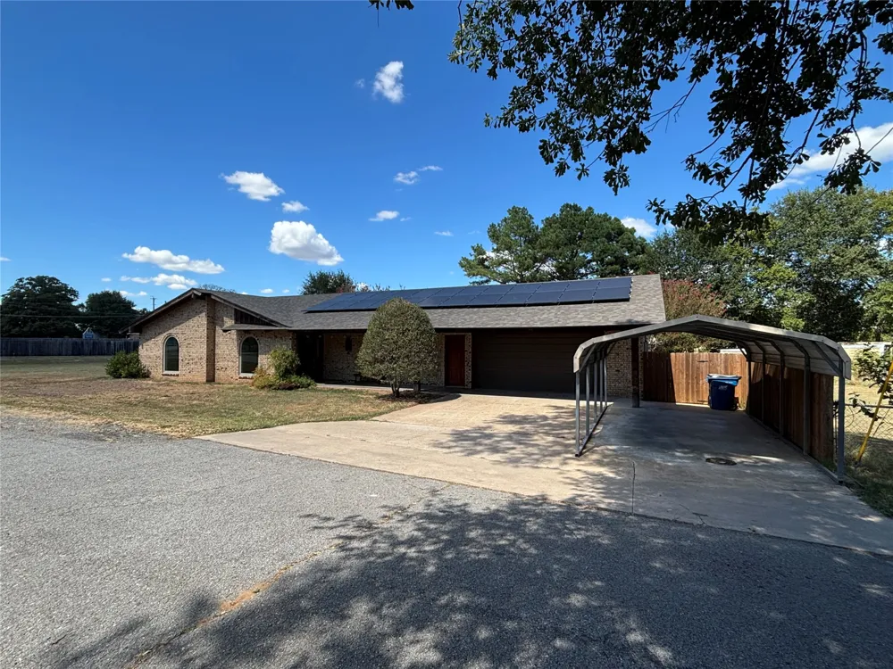 367 W Cliff Drive Atoka, OK 74525