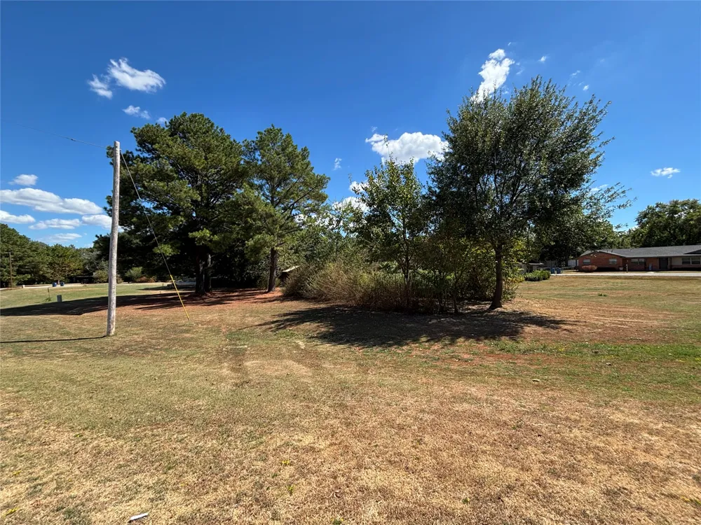 367 W Cliff Drive Atoka, OK 74525