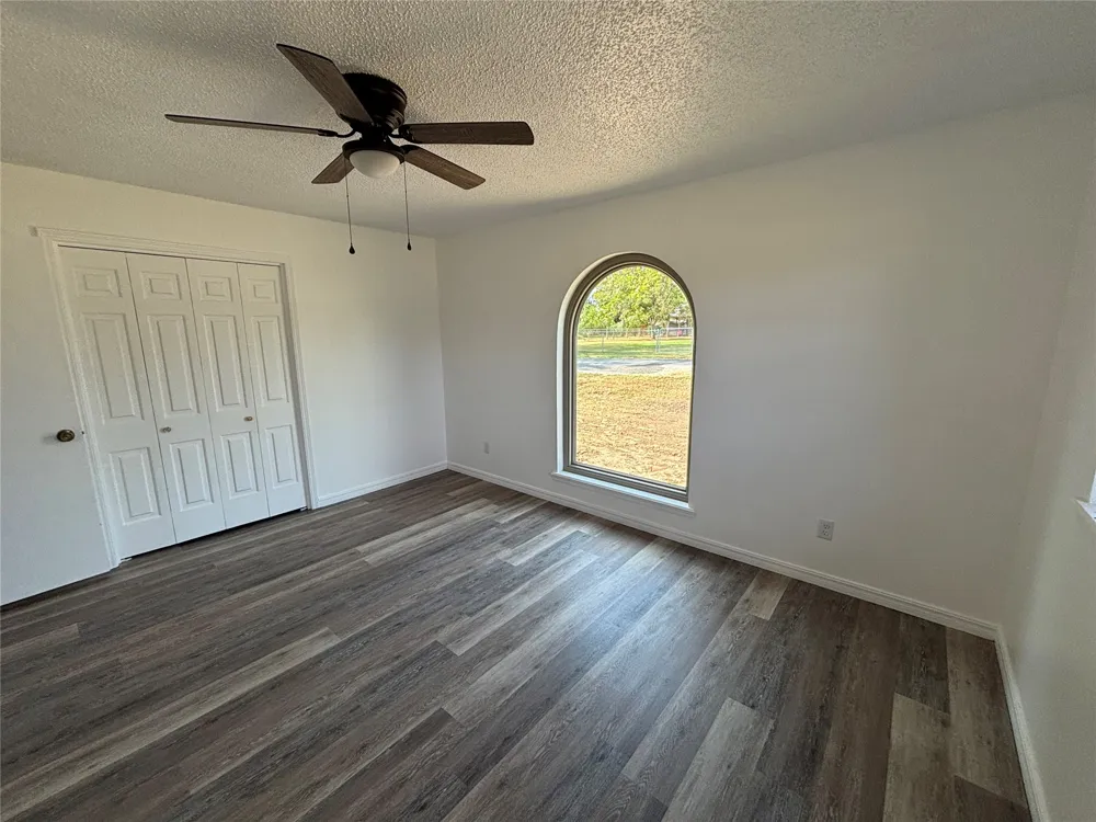 367 W Cliff Drive Atoka, OK 74525