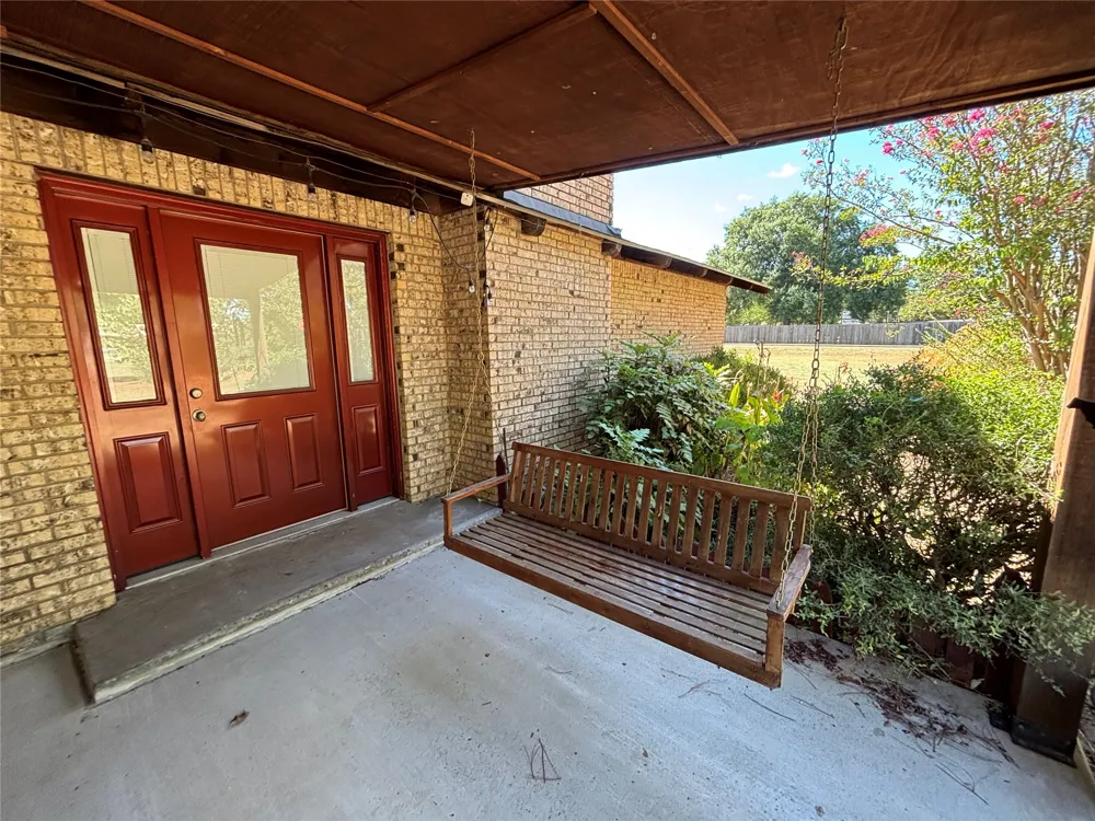 367 W Cliff Drive Atoka, OK 74525