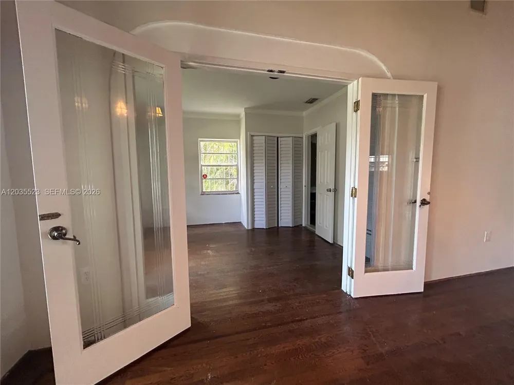 9600 Miami Ave Miami Shores, FL 33150
