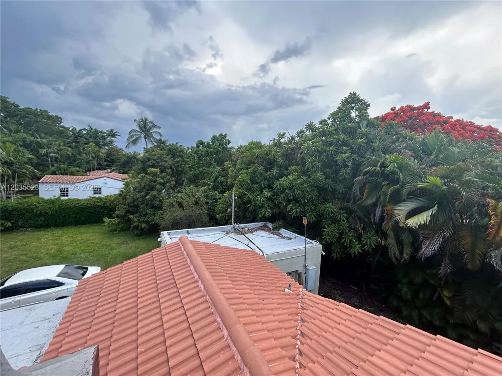 9600 Miami Ave Miami Shores, FL 33150