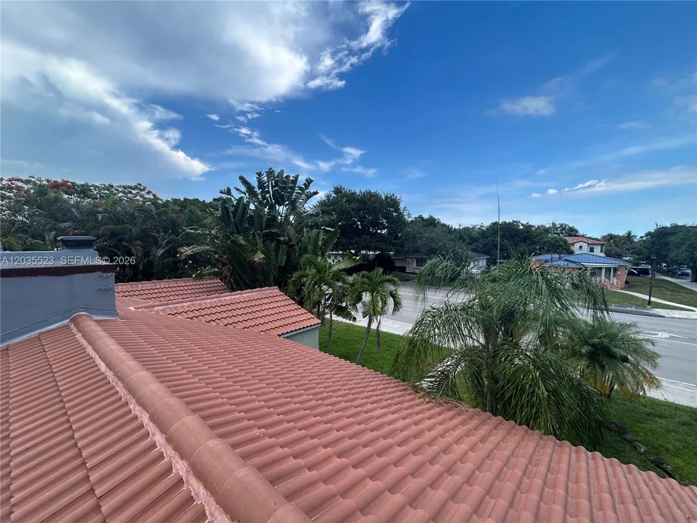 9600 Miami Ave Miami Shores, FL 33150