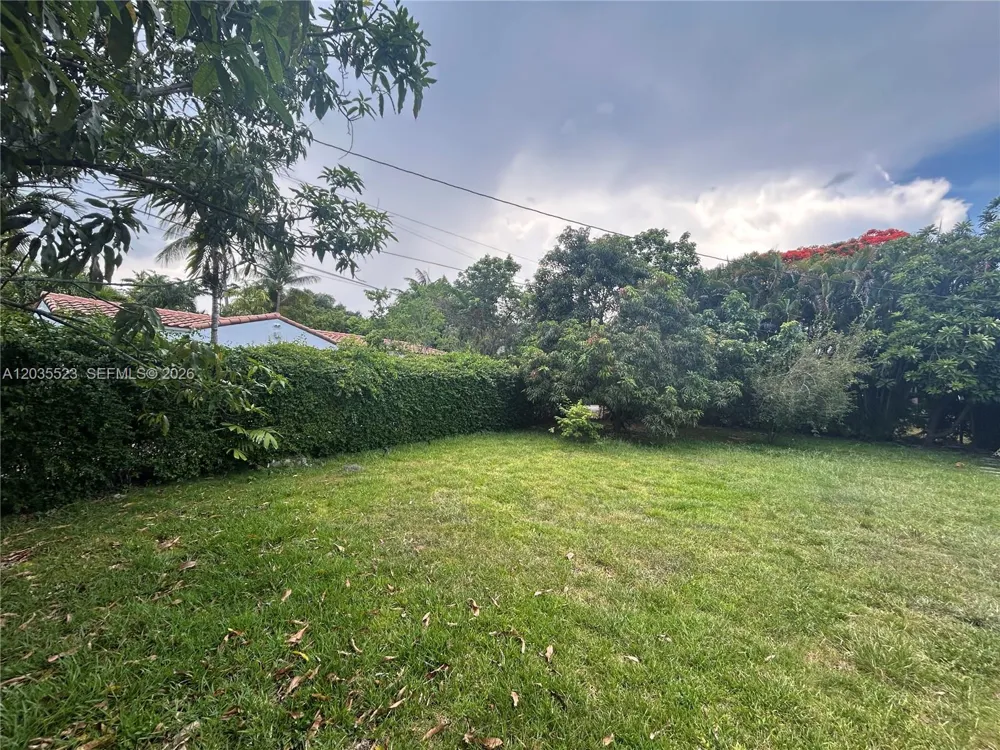 9600 Miami Ave Miami Shores, FL 33150