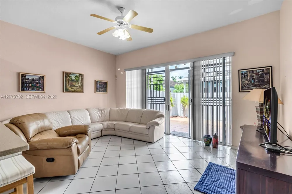 9053 NW 146th Ter Miami Lakes, FL 33018