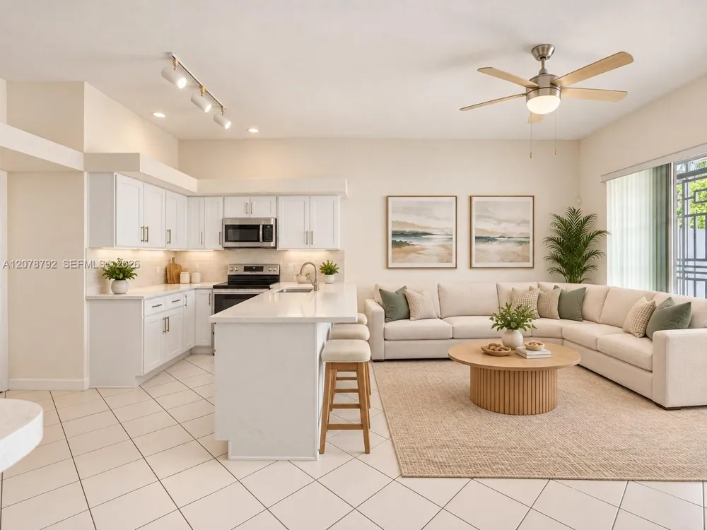 9053 NW 146th Ter Miami Lakes, FL 33018