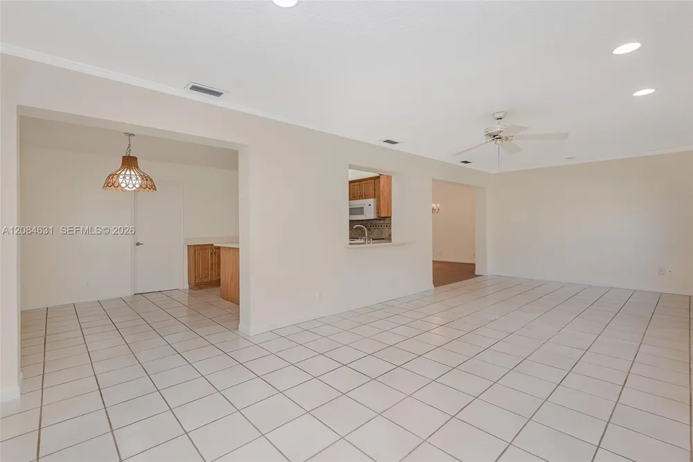 7905 Cloverfield Boca Raton, FL 33433