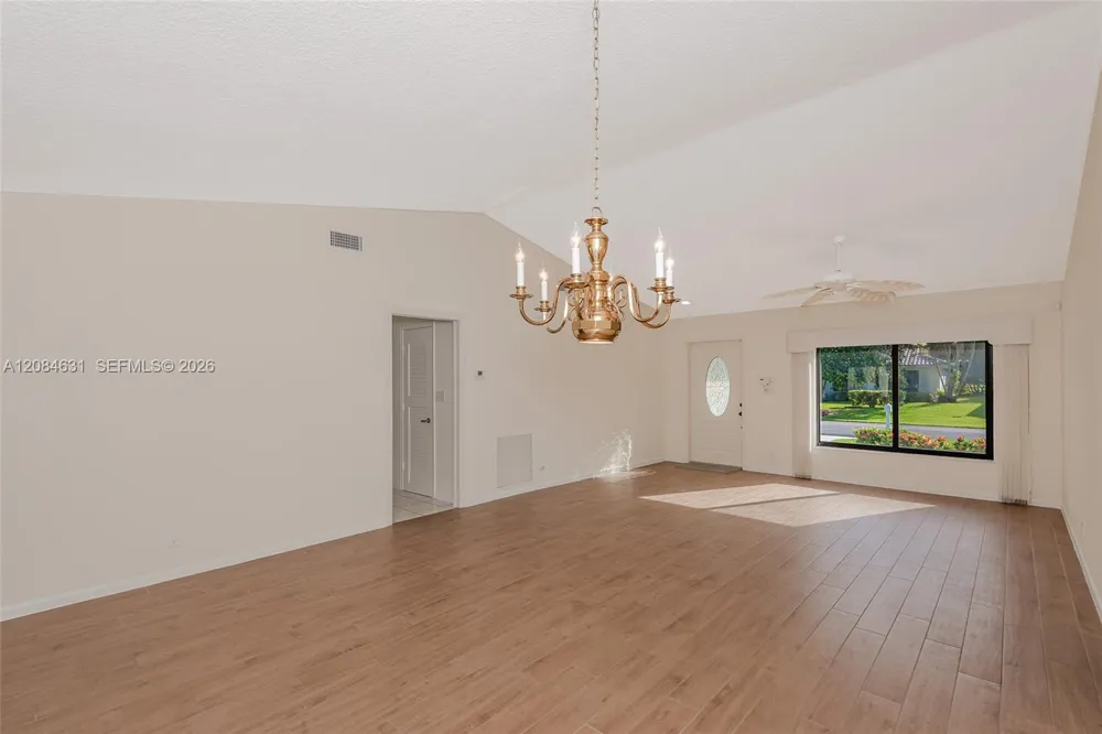 7905 Cloverfield Boca Raton, FL 33433