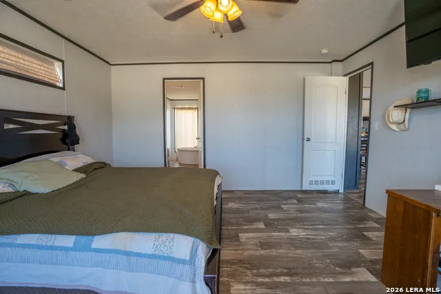 154 SCOTT BRANCH RD Harper, TX 78631