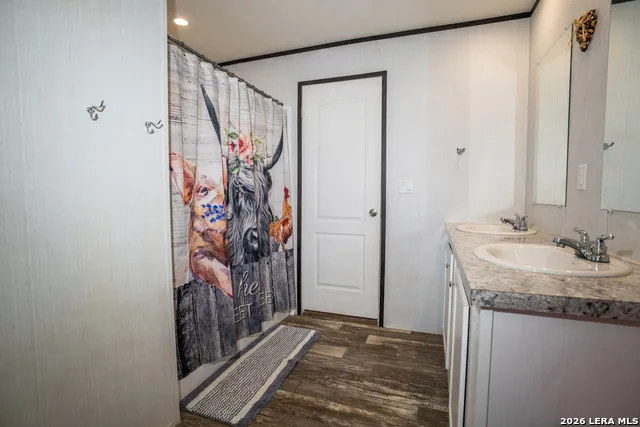 154 SCOTT BRANCH RD Harper, TX 78631