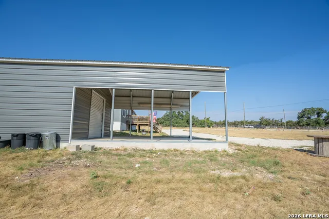 154 SCOTT BRANCH RD Harper, TX 78631