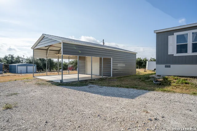 154 SCOTT BRANCH RD Harper, TX 78631
