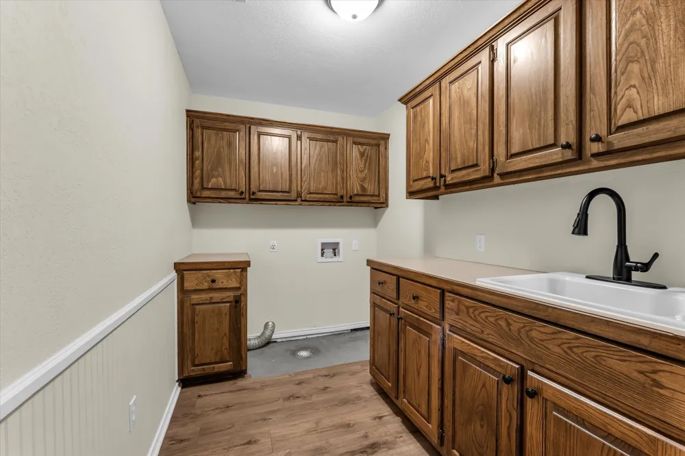 190 County Road 3198 Valley Mills, TX 76689
