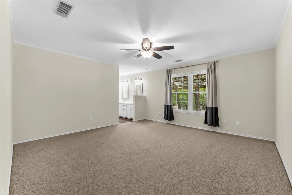 190 County Road 3198 Valley Mills, TX 76689