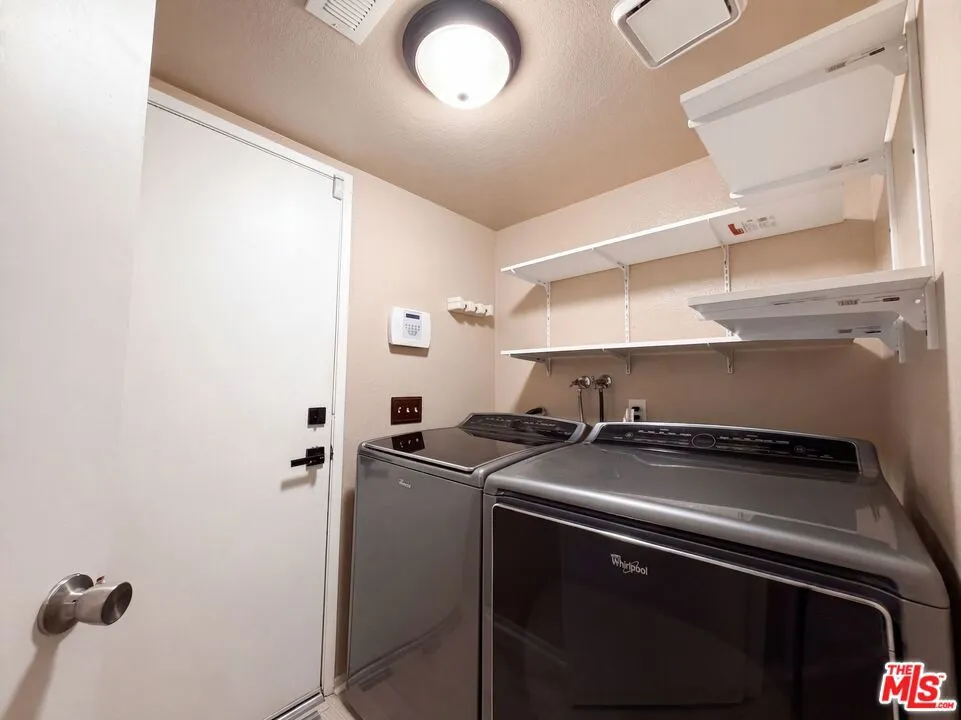 5539 W Avenue L6 Lancaster, CA 93536