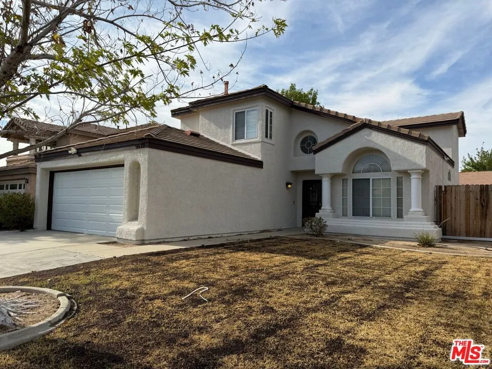 5539 W Avenue L6 Lancaster, CA 93536